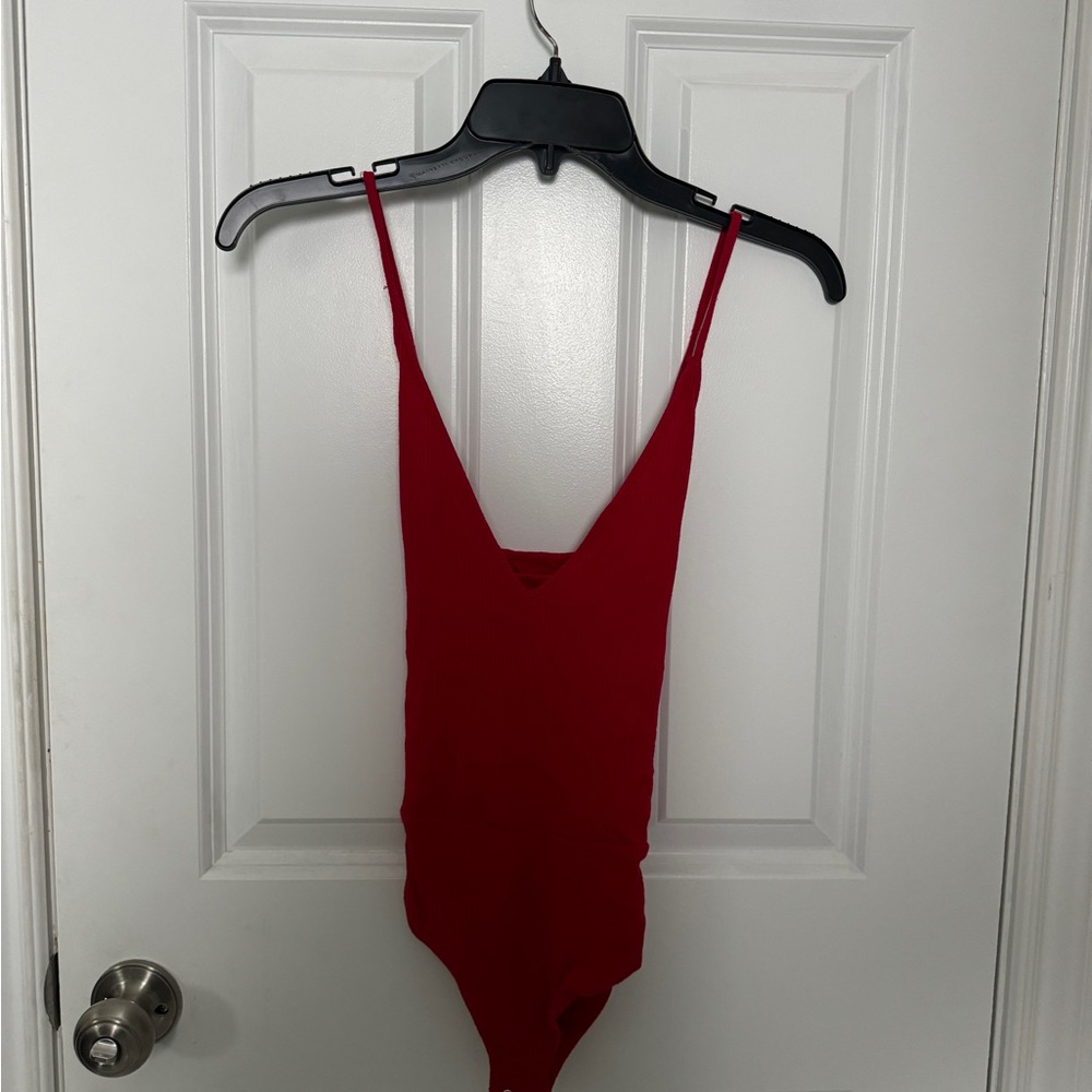 Red ribbed V-Neck crossed back Bodysuit